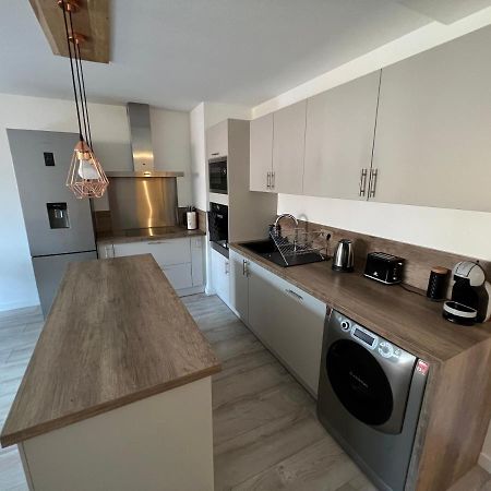 Appartement Entre Lacs, Montagnes Et Stations De Ski Bonneville Exterior foto