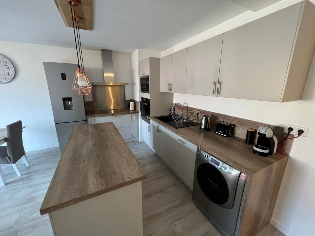 Appartement Entre Lacs, Montagnes Et Stations De Ski Bonneville Exterior foto